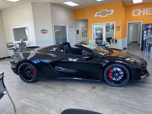 New 2026 Chevrolet Corvette Z06 image 2