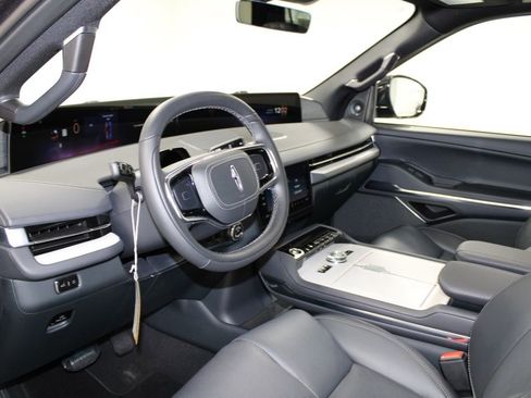 New 2026 Lincoln Navigator L Reserve w/ Jet Appearance Package image 27