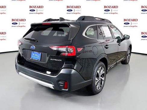 Used 2022 Subaru Outback Limited image 8