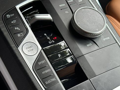 Used 2023 BMW 330e w/ Premium Package image 27