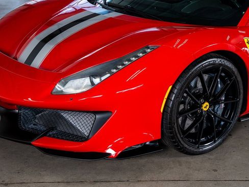 Used 2020 Ferrari 488 Pista Coupe image 12