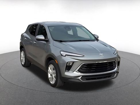 Used 2025 Buick Encore GX Preferred image 3