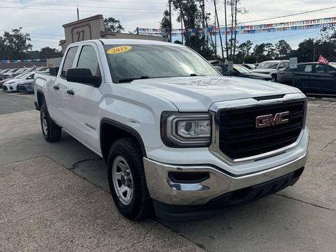 Used 2019 GMC Sierra 1500 Limited w/ Sierra Convenience Package image 3