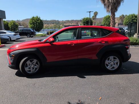 Certified 2026 Hyundai Kona SE FWD image 5