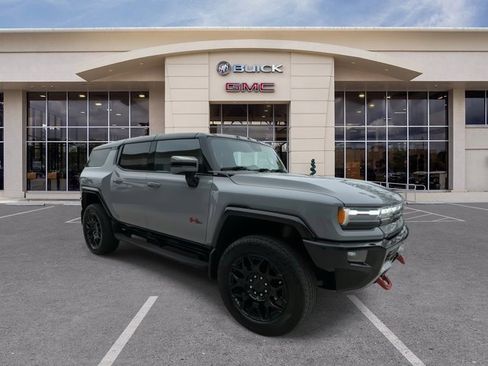 Certified 2025 GMC Hummer EV 2X w/ LPO, Sport Package image 2