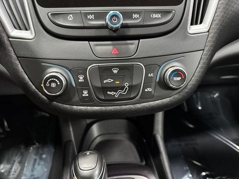 Used 2019 Chevrolet Malibu LS FWD image 17