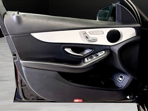 Used 2021 Mercedes-Benz C 300 4MATIC Sedan image 30