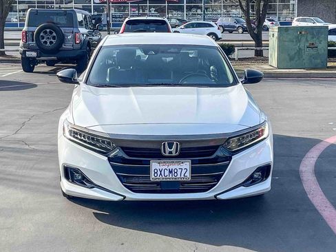 Used 2021 Honda Accord Sport image 6