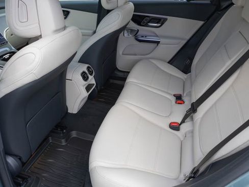 New 2026 Mercedes-Benz GLC 300 4MATIC image 17