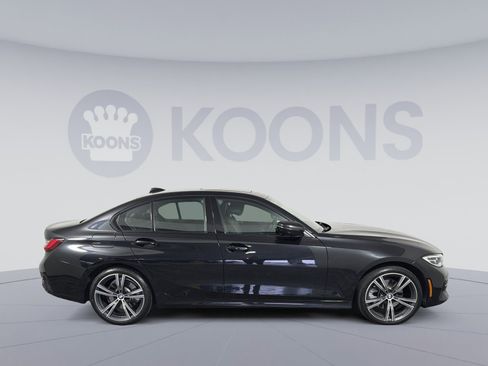 Used 2022 BMW 330i xDrive Sedan w/ Premium Package 2 image 8
