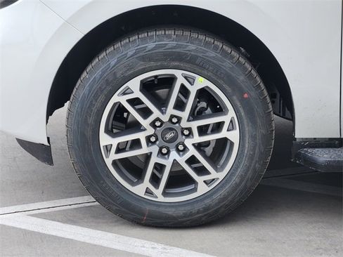 New 2026 Ford Expedition Max Active image 7