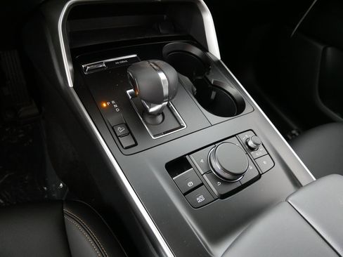 New 2026 MAZDA CX-90 3.3 Turbo w/ Select Package image 6