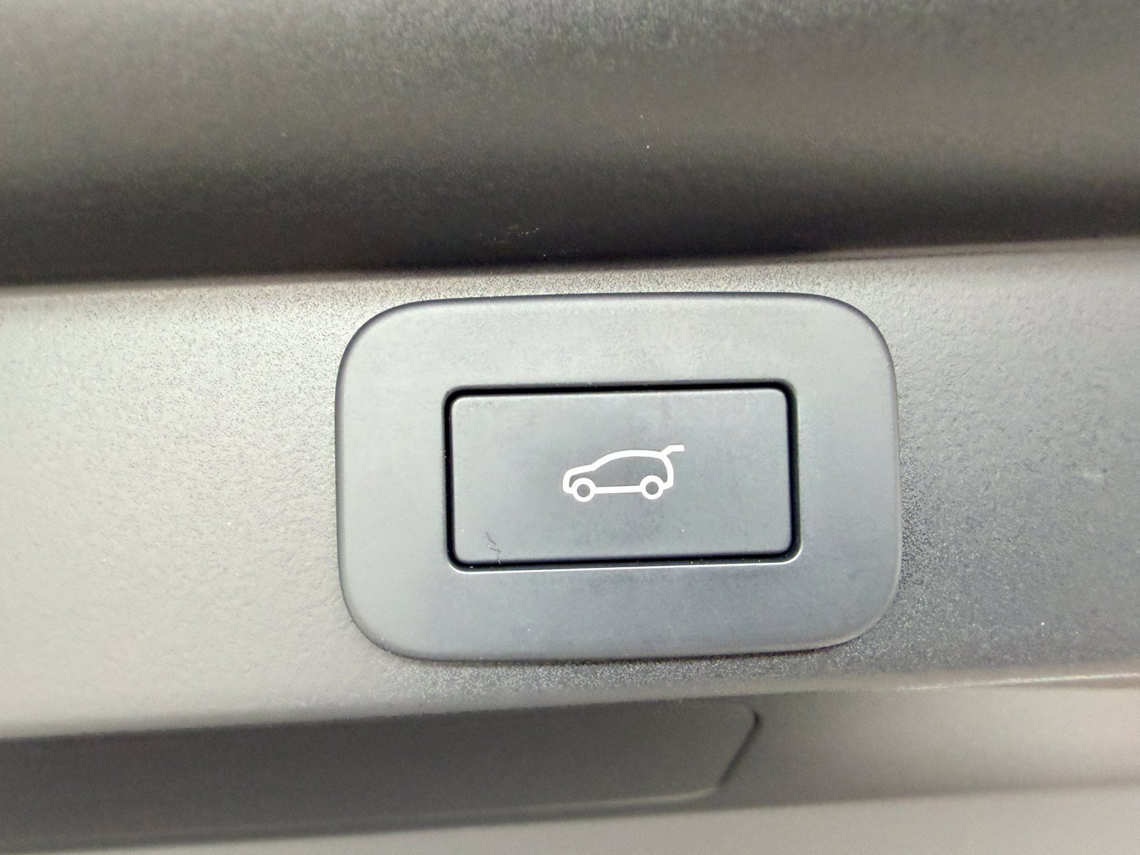 Used 2025 Land Rover Range Rover SE AWD/4WD image 31