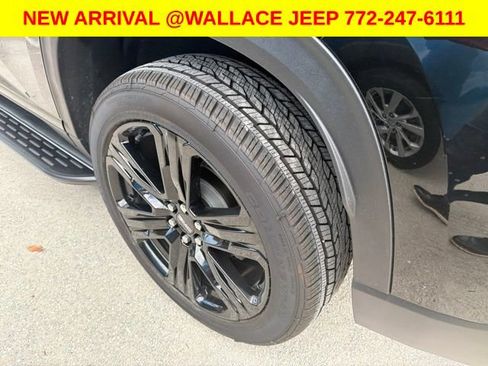 Used 2026 GMC Acadia Elevation w/ Black Edition FWD image 9