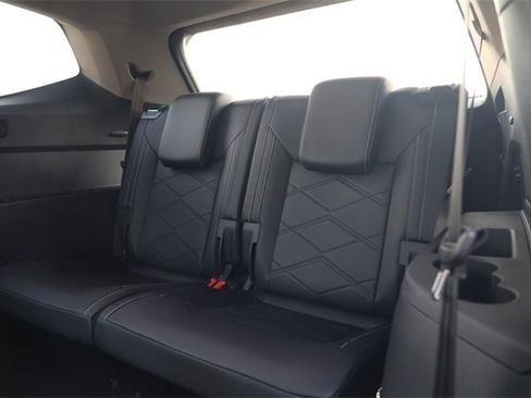 New 2026 Volkswagen Atlas SE image 26