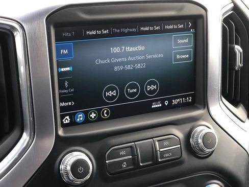 Used 2021 GMC Sierra 1500 Elevation w/ LPO, Elevation Black Package image 19