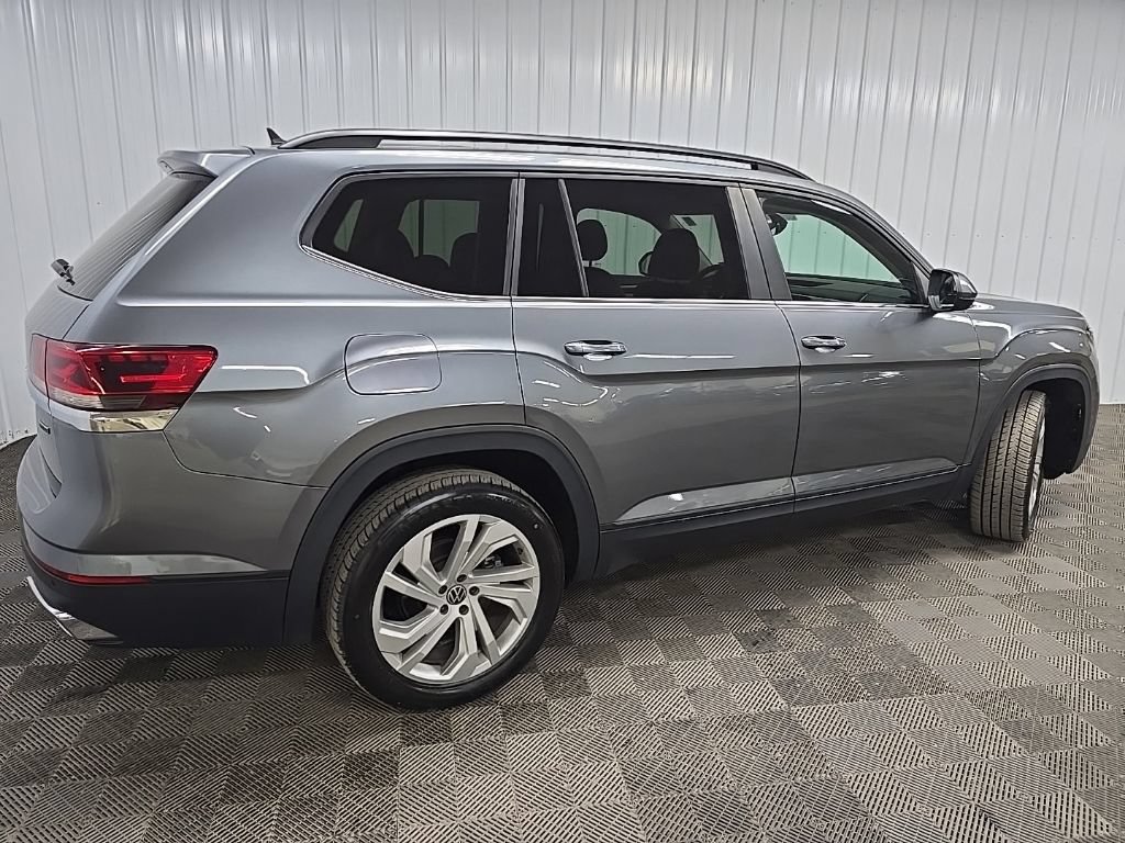 Used 2022 Volkswagen Atlas SE AWD/4WD image 3