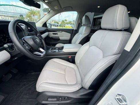 Used 2024 Honda Pilot EX-L image 5