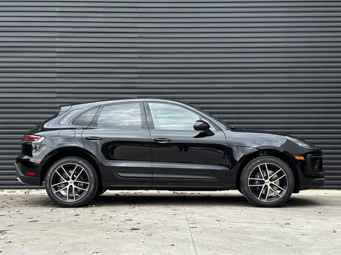 New 2026 Porsche Macan image 8