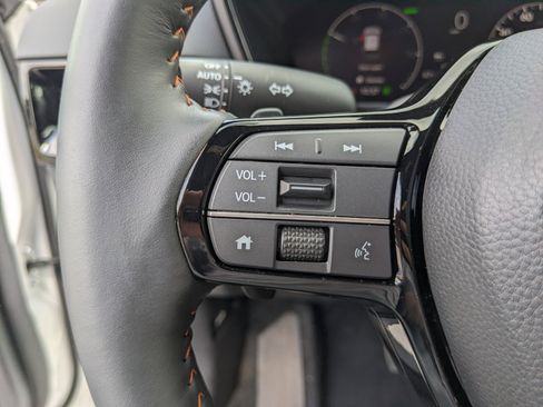 Used 2024 Honda CR-V Sport Touring image 31