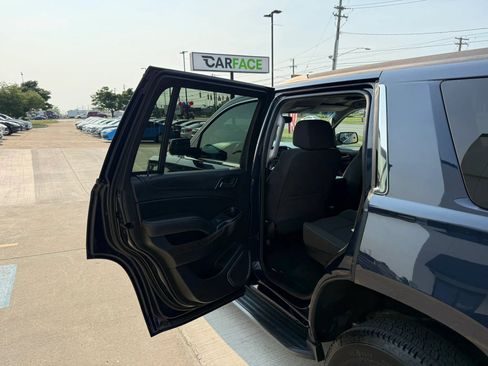 Used 2018 Chevrolet Tahoe LS w/ Skid Plate Package AWD/4WD image 20