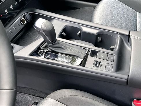 New 2026 Nissan Sentra SV w/ SV Convenience Package FWD image 7