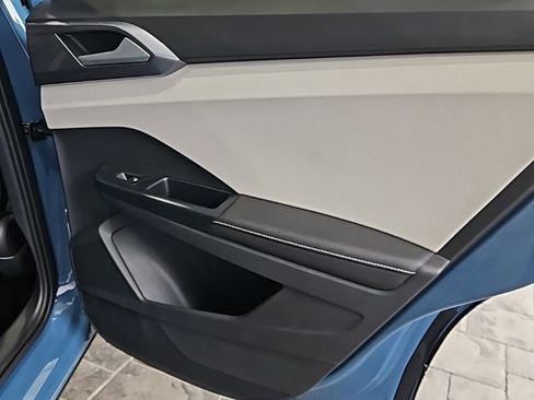New 2026 Volkswagen Taos SEL AWD/4WD image 15