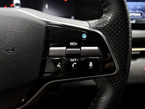 Certified 2023 Nissan Ariya AWD image 28