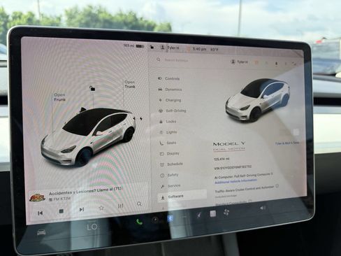 Used 2021 Tesla Model Y Performance AWD/4WD image 28