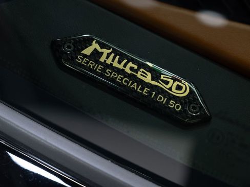 Used 2017 Lamborghini Aventador LP 700-4 image 35