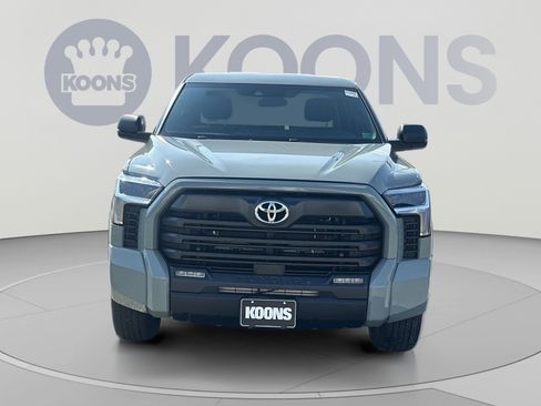 Used 2025 Toyota Tundra SR5 AWD/4WD image 4