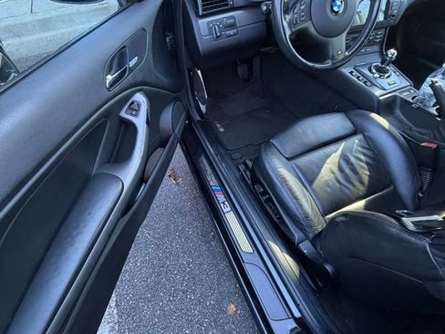 Used 2003 BMW M3 Convertible image 10