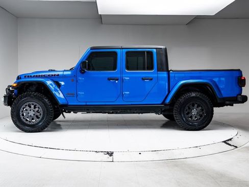 Used 2023 Jeep Gladiator Rubicon w/ LED Lighting Group AWD/4WD image 2