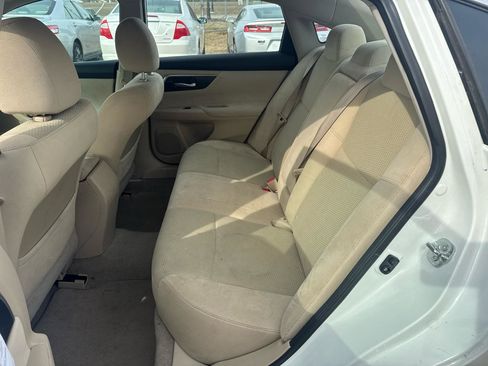 Used 2014 Nissan Altima 2.5 S image 11