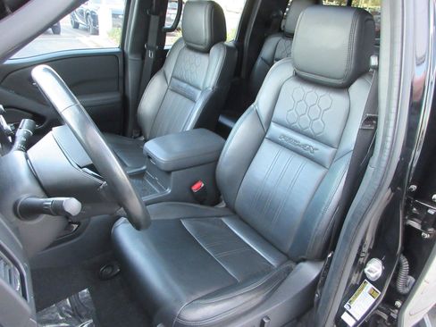 Used 2022 Nissan Frontier PRO-4X w/ Pro-4X Premium Package image 33