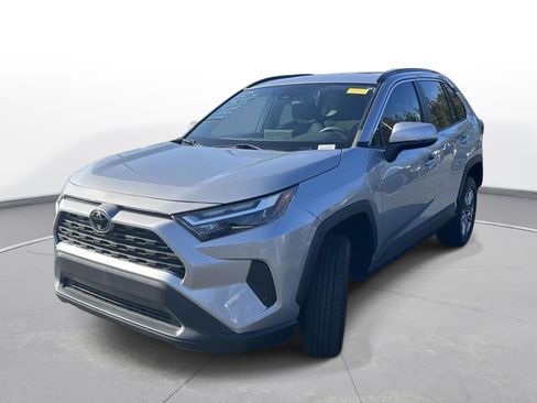 Certified 2022 Toyota RAV4 XLE image 2