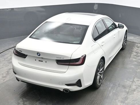 Used 2020 BMW 330i xDrive Sedan w/ Convenience Package image 21