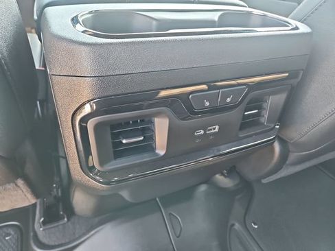 Used 2025 GMC Sierra 2500 AT4 AWD/4WD image 20
