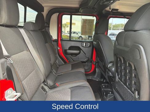 Used 2021 Jeep Gladiator Mojave w/ Trailer Tow Package image 24