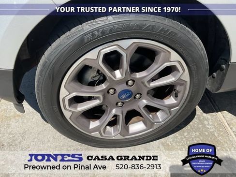 Used 2020 Ford EcoSport Titanium FWD image 12