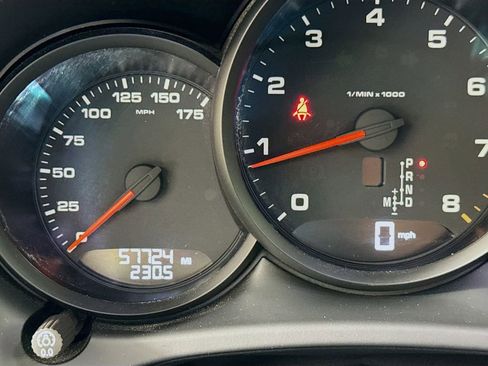 Used 2020 Porsche Macan image 12