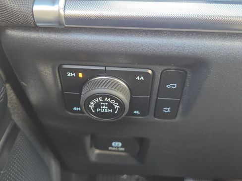 New 2026 Ford Expedition Tremor image 14