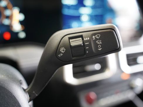 Used 2025 Ford Mustang Premium RWD image 15