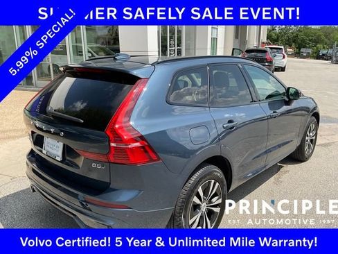 Certified 2025 Volvo XC60 B5 Core AWD/4WD image 11