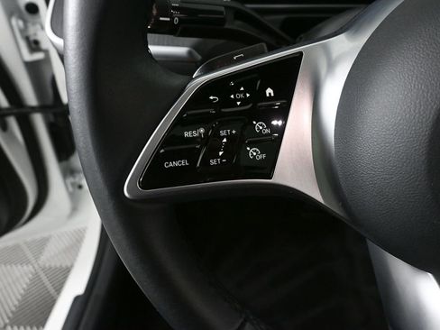 Certified 2025 Mercedes-Benz C 300 Sedan image 10