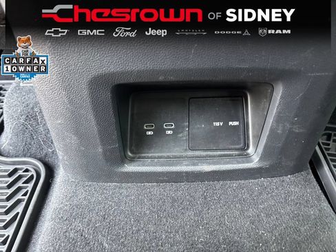 Used 2025 Volkswagen Atlas Cross Sport SE AWD/4WD image 31
