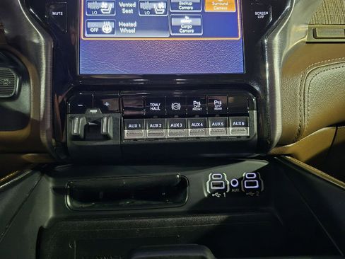 Used 2020 RAM 2500 Limited image 20