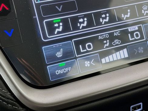 New 2025 Subaru Legacy Premium image 24