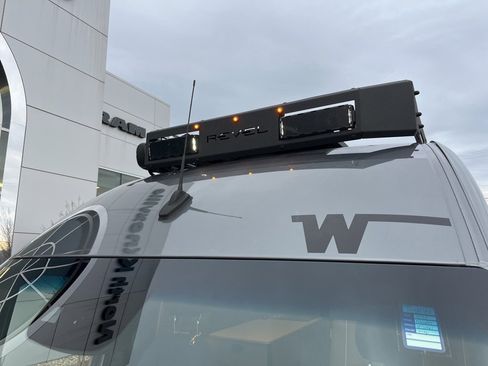 Used 2023 Mercedes-Benz Sprinter 144 Cargo image 3