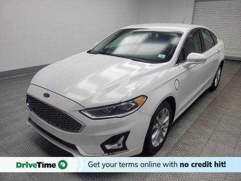 Used 2020 Ford Fusion Energi Titanium image 1